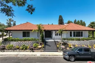 2199 Summitridge Dr, Beverly Hills, CA 90210 - Photo 1