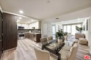 1070 S Bedford St, Los Angeles, CA 90035 - Photo 1