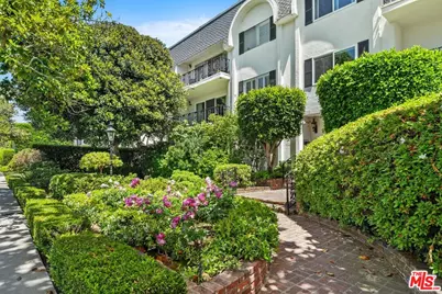 404 San Vicente Blvd #201, Santa Monica, CA 90402 - Photo 1