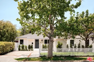 11319 Rose Ave, Los Angeles, CA 90066 - Photo 1