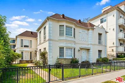 133 S Sweetzer Ave, Los Angeles, CA 90048 - Photo 1