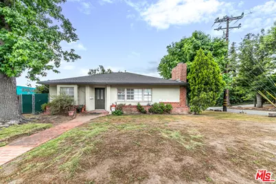 2208 New York Dr, Altadena, CA 91001 - Photo 1