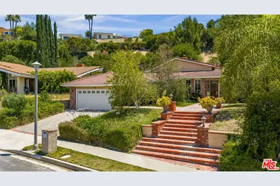 18000 Medley Dr, Encino, CA 91316 - Photo 1