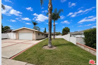 17155 Donmetz St, Granada Hills, CA 91344 - Photo 1