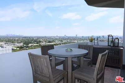 1155 N La Cienega Blvd #6, West Hollywood, CA 90069 - Photo 1