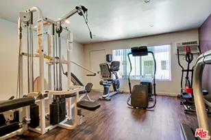 14849 Vanowen St, Van Nuys, CA 91405 - Photo 1