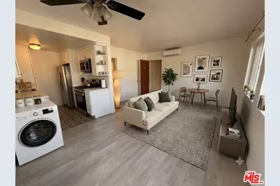 2106 Pisani Pl #5, Venice, CA 90291 - Photo 1