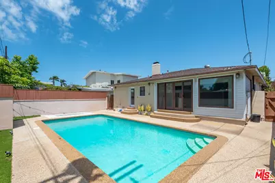 7424 W 81st St, Los Angeles, CA 90045 - Photo 1