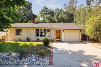 2211 E Chevy Chase Dr, Glendale, CA 91206 - Photo 1