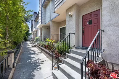 12416 Magnolia Blvd #7, Valley Village, CA 91607 - Photo 1