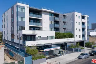 1025 S Berendo St, Los Angeles, CA 90006 - Photo 1
