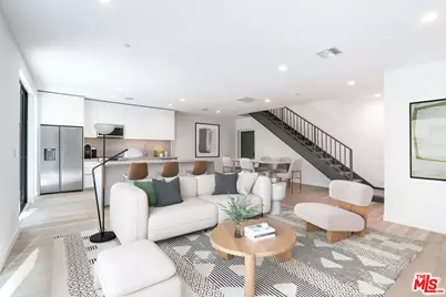 829 Larrabee St #103, West Hollywood, CA 90069 - Photo 1