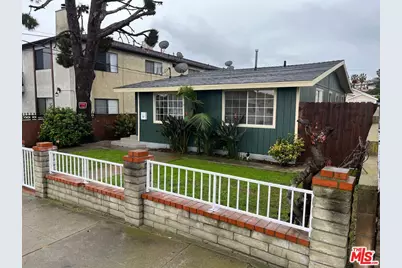 779 W 18th St, San Pedro, CA 90731 - Photo 1