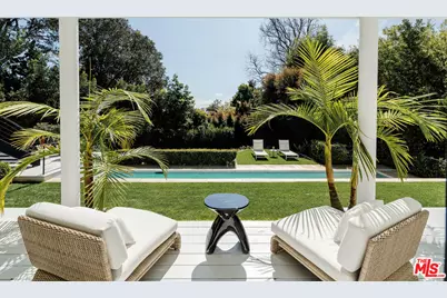 1558 Sunset Plaza Dr, Los Angeles, CA 90069 - Photo 1