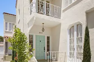 2011 N Beachwood Dr, Los Angeles, CA 90068 - Photo 1