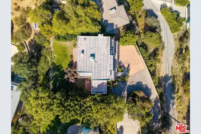 20640 Medley Ln, Topanga, CA 90290 - Photo 1