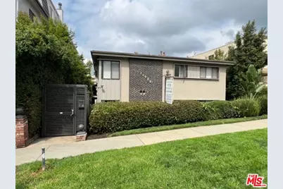11725 Darlington Ave ##6, Los Angeles, CA 90049 - Photo 1