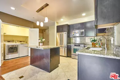 401 N Serrano Ave #105, Los Angeles, CA 90004 - Photo 1