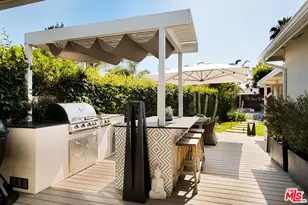 6265 Van Noord Ave, Van Nuys, CA 91401 - Photo 1