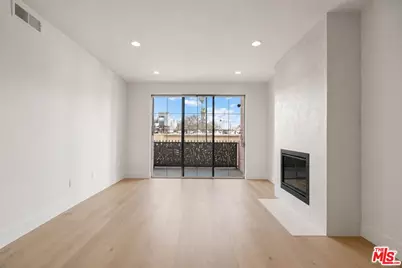 1522 S Saltair Ave #106, Los Angeles, CA 90025 - Photo 1