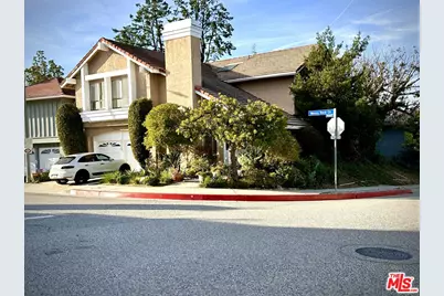 10260 Mossy Rock Cir #53, Los Angeles, CA 90077 - Photo 1