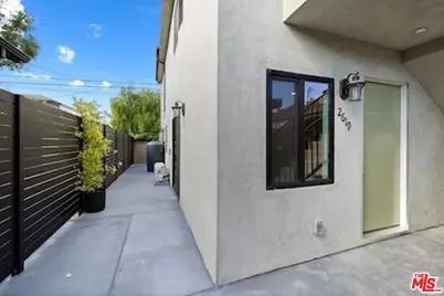 2619 Veteran Ave., Los Angeles, CA 90064 - Photo 1