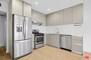 11785 Gateway Blvd, Los Angeles, CA 90064 - Photo 1