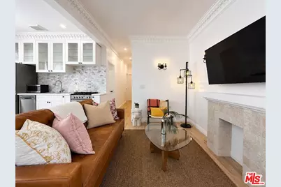 1111 21st St #1, Santa Monica, CA 90403 - Photo 1