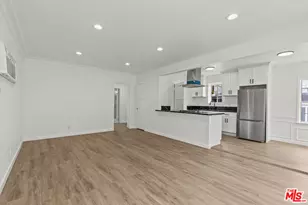 544 N Genesee Ave, Los Angeles, CA 90036 - Photo 1