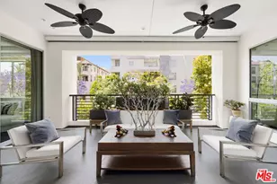 450 N Palm Dr, Beverly Hills, CA 90210 - Photo 1