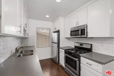 7550 Fountain #2, West Hollywood, CA 90046 - Photo 1