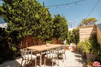 643 N Vendome St, Los Angeles, CA 90026 - Photo 1