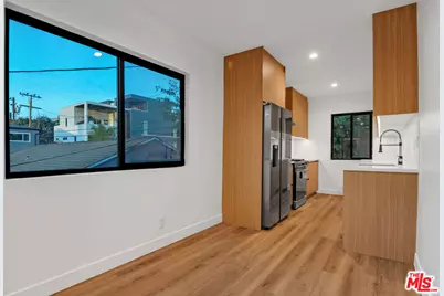 950 Havenhurst Dr #6, West Hollywood, CA 90046 - Photo 1