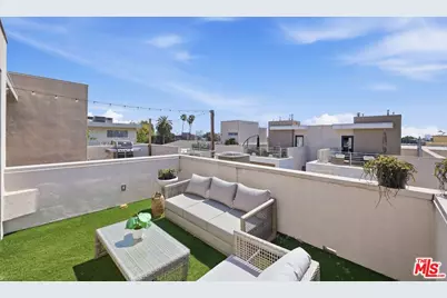 1400 N Fuller Ave #9, Los Angeles, CA 90046 - Photo 1