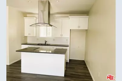 1106 W 91st St, Los Angeles, CA 90044 - Photo 1