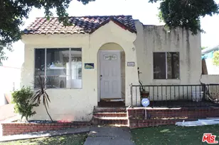 1561 W 7th St, San Pedro, CA 90732 - Photo 1