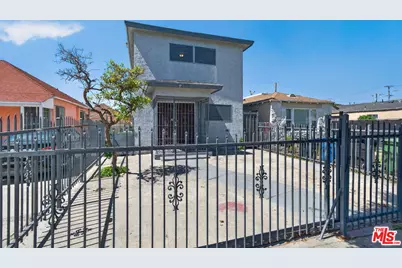 913 E 92nd St, Los Angeles, CA 90002 - Photo 1