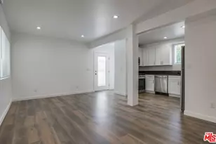 869 Glenway Dr, Inglewood, CA 90302 - Photo 1