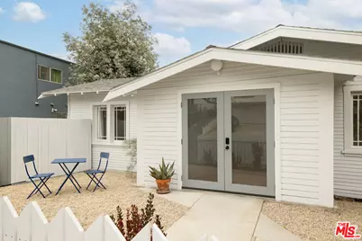 734 Pier Ave, Santa Monica, CA 90405 - Photo 1