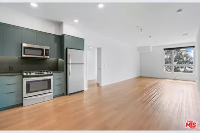 10601 Washington Blvd #720, Culver City, CA 90232 - Photo 1