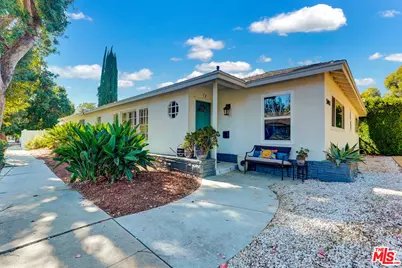 5003 Alhama Dr, Woodland Hills, CA 91364 - Photo 1