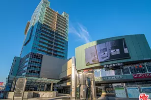 3785 Wilshire Blvd, Los Angeles, CA 90010 - Photo 1
