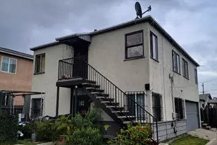 715 W 92nd St, Los Angeles, CA 90044 - Photo 1