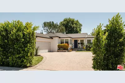 6200 Topeka Dr, Tarzana, CA 91335 - Photo 1