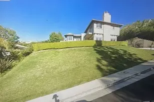 16751 Monte Hermoso Dr, Pacific Palisades, CA 90272 - Photo 1