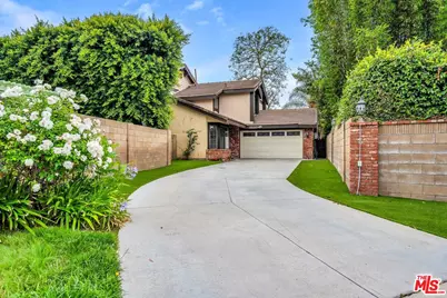 13250 Fulton Ct, Sherman Oaks, CA 91401 - Photo 1