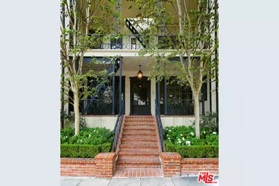 149 S Rodeo Dr, Beverly Hills, CA 90212 - Photo 1