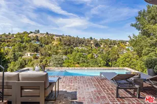 2528 Carman Crest Dr, Los Angeles, CA 90068 - Photo 1