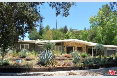 4228 Manson Ave, Woodland Hills, CA 91364 - Photo 1