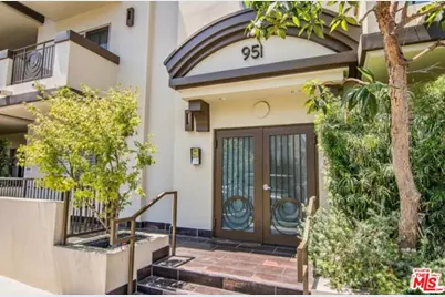 951 Granville Ave #Ph1, Los Angeles, CA 90049 - Photo 1